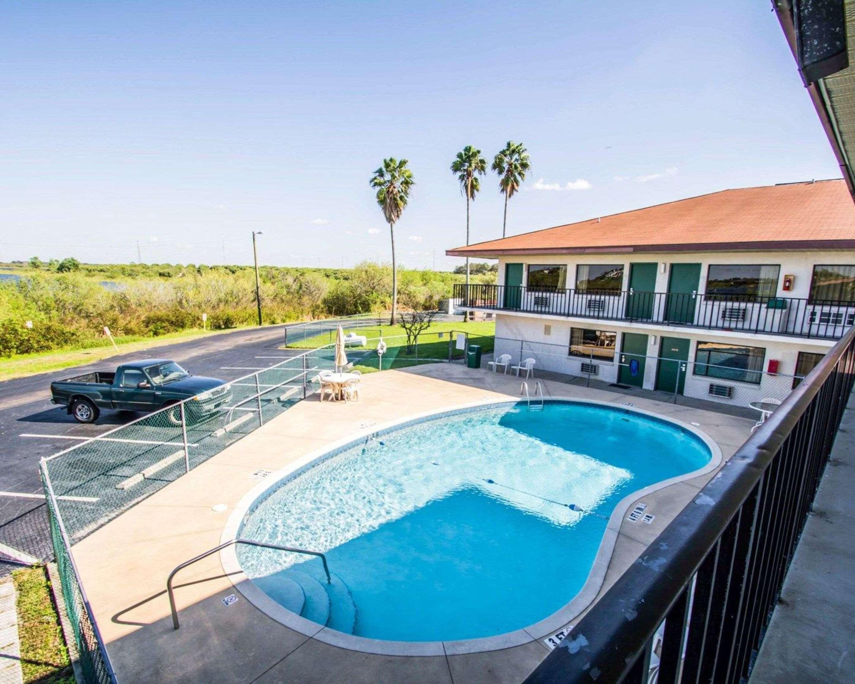 Econo Lodge Sebring Avon Park Exteriér fotografie